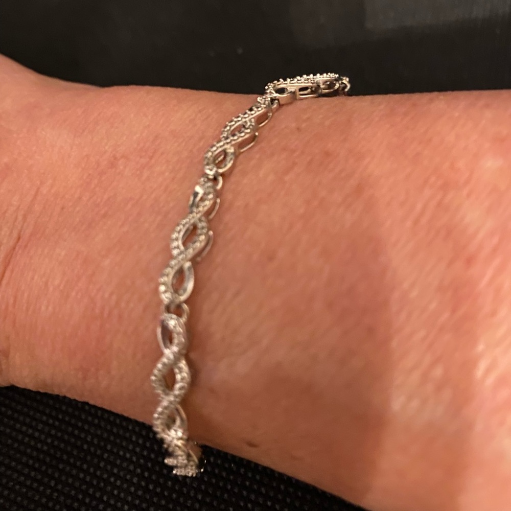 JWBR DIAMOND Sterling Silver 925 INFINITY Link TENNIS Bracelet with bag